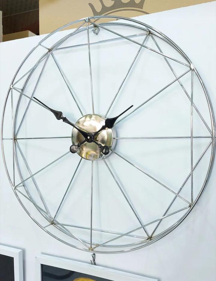 ساعت دیواری فلزی بسیارزیبا ترکیب دایره و شش ضلعی در ۴ رنگ مختلف