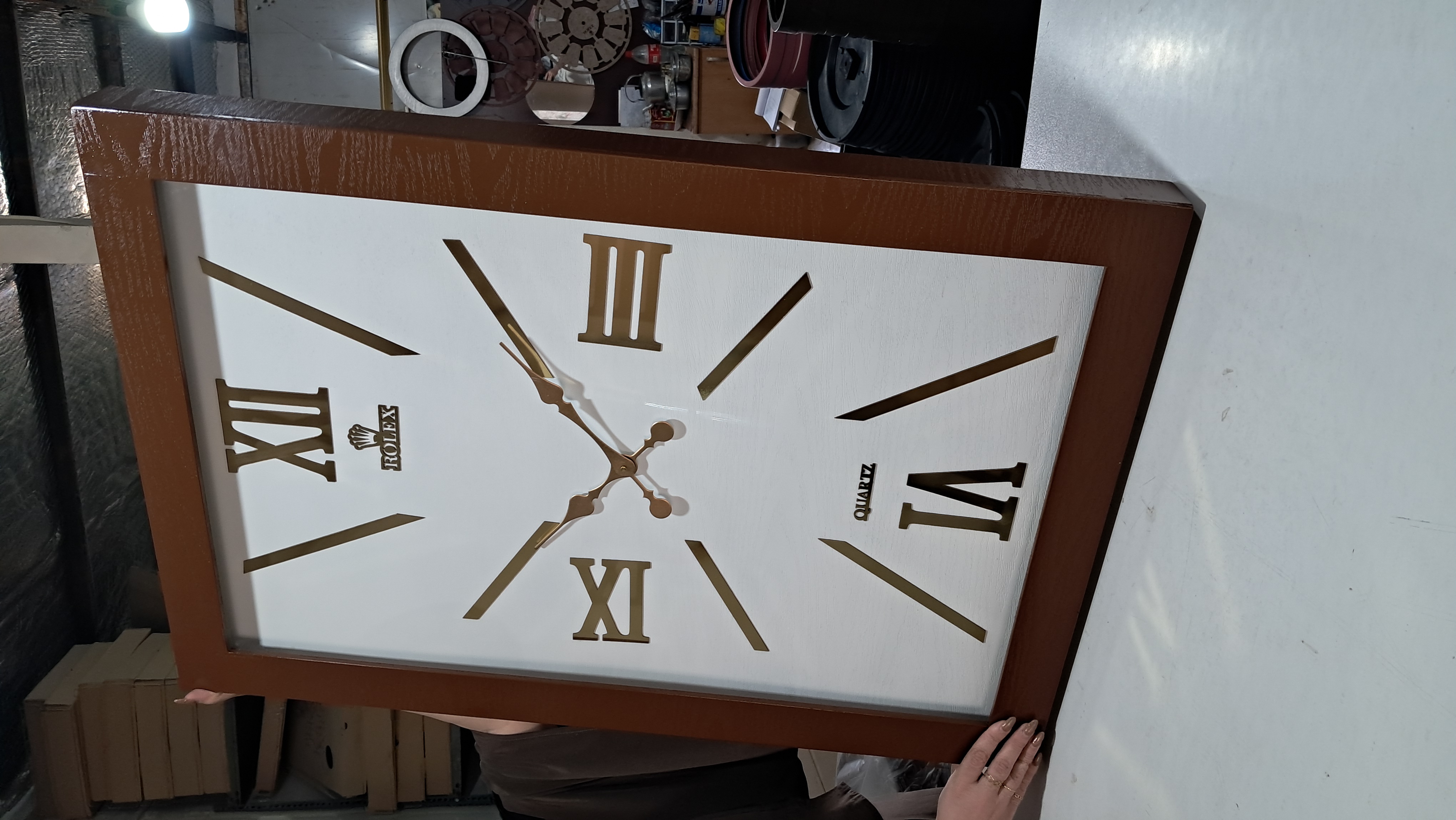 ساعت چوبی مستطیل بزرگ و بسیار زیبا 3 سال گارانتی