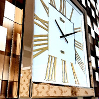 ساعت دیواری پینار مدل pl۶۰مدل پینار بسیار زیبا و جذاب در سه رنگ مختلف برنز و نقره ای و طلایی