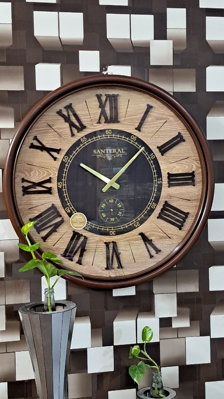 ساعت دیواری قطر ۶۵ سانت سانترال  طراحی زیبا رنگ قهوه ای