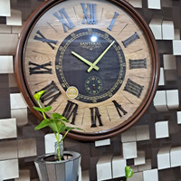 ساعت دیواری قطر ۶۵ سانت سانترال  طراحی زیبا رنگ قهوه ای