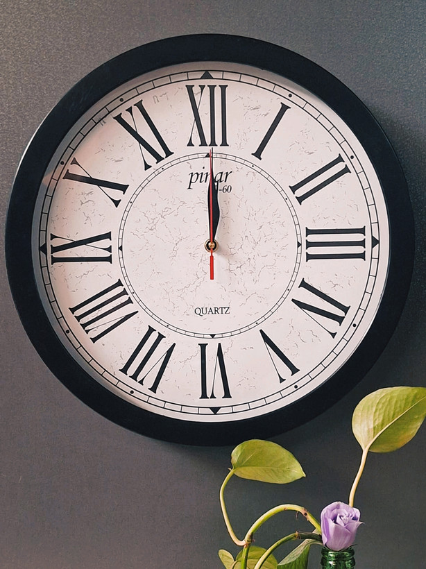 ساعت دیواری پینار 390