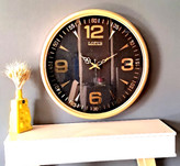 ساعت دیواری لوتوس 770